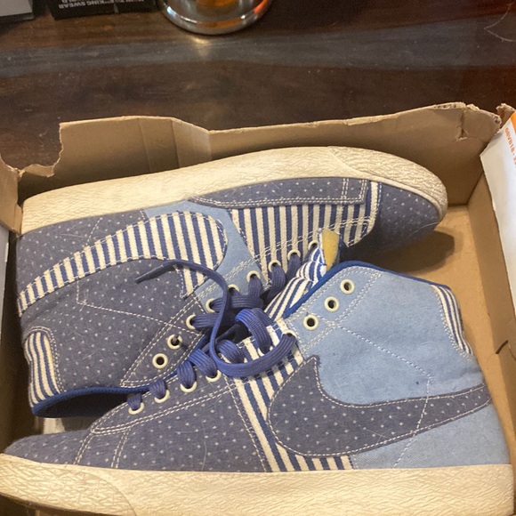Nike Other - Nike blazers. size 10.5
